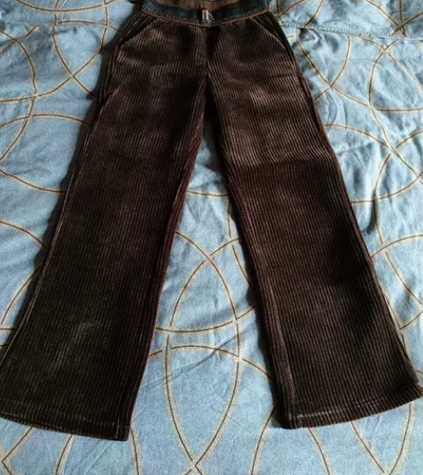 阔腿裤,咖啡色加绒 感兴趣的话点“我想要”...