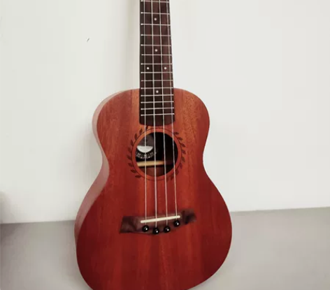 尤克里里,送包、背带、变调夹,随缘出,仅自...