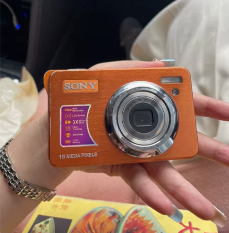 索尼数码相机ccd 感兴趣的话点“我想要”...