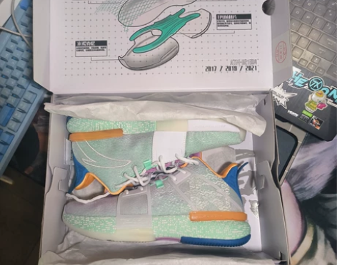 ANTA/ 安踏安踏冲击系列篮球鞋，42....