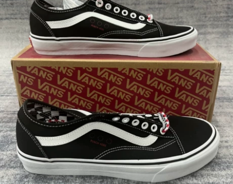 全新捡漏42.5码VANS范斯OLD SK...