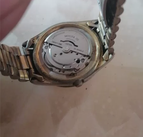 西铁城CM 6 S 全自动机械手表机械手表...