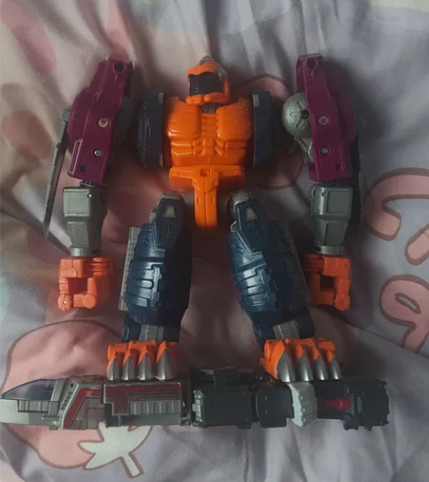 变形金刚孩之宝天元之力四变猩猩猩猩队长 猛...