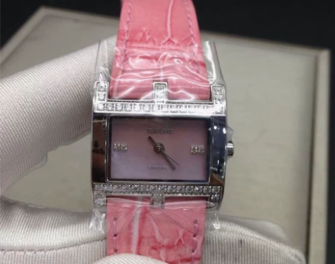 雷诺女士镶钻手表!蓝宝石高清玻璃!盘面2....