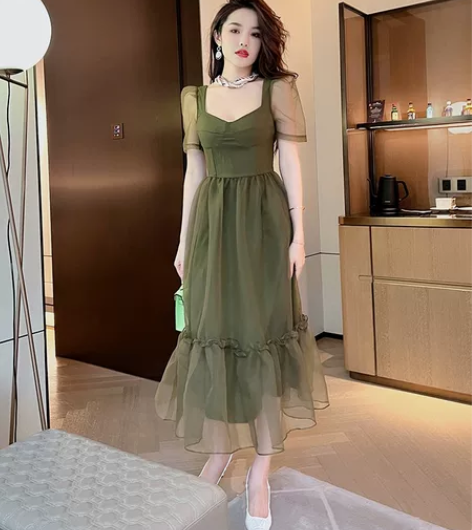 法式方领复古欧根纱连衣裙女夏2022年新款泡泡袖御姐风收腰裙...