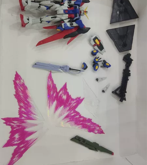 万代rg命运+限定光翼 y模型情况，如图所...