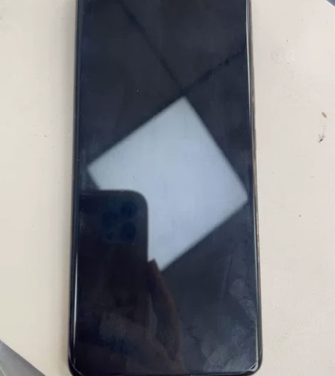 小米11Ultra 12+256G 成色嘎...