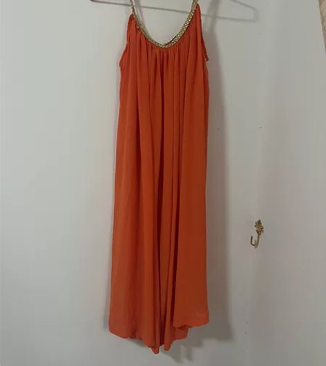 气质长裙很飘逸 感兴趣的话点“我想要”和我...