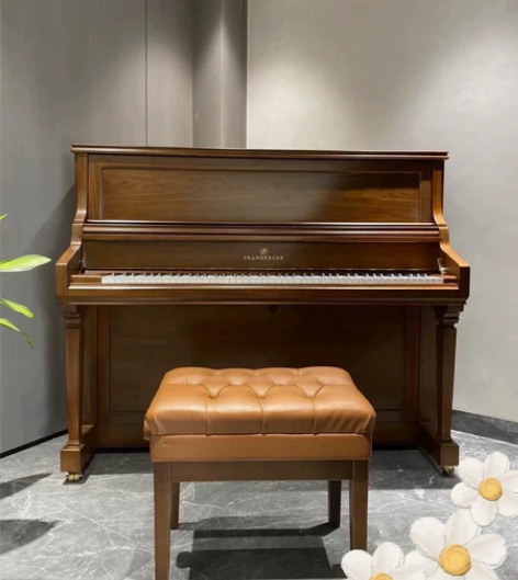 孩子爸爸给孩子买的钢琴。搬家便宜出。外地可...