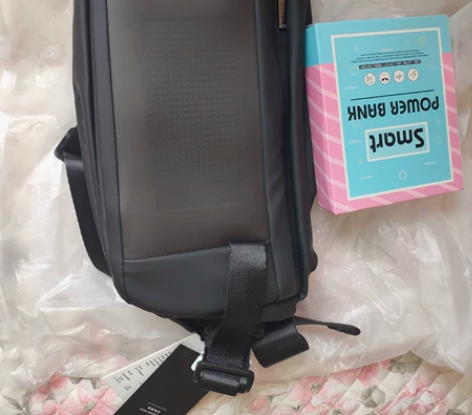 XINCADA 单肩包男LED像素胸包小腰...