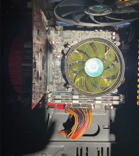 出一块1356针X79主板，店里开票办公用...