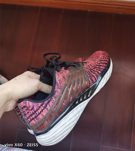 李宁减震跑步鞋2018新款男女透气运动鞋舒...