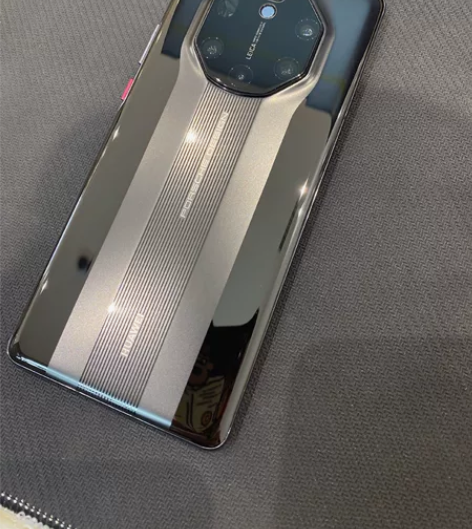 华为mate40保时捷典藏12+512，带...