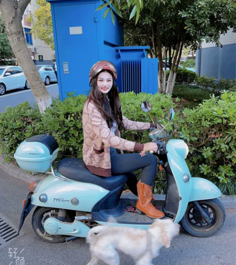 小龟，40公里的电瓶，有明显使用痕迹、本人...