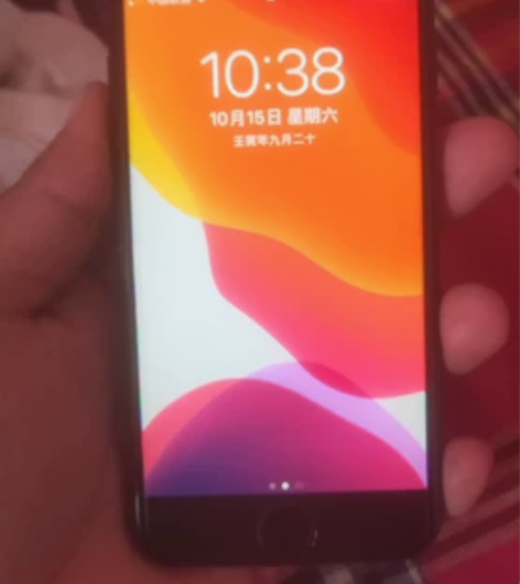 苹果8黑色64g，不能还原升级，插卡即用，...