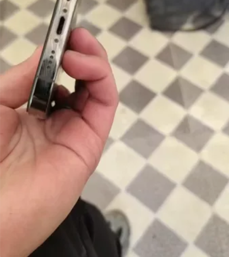 个人自用12promax国行纯无锁石墨色1...