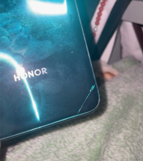 荣耀30s 8+128G 堪比全新 就手机...