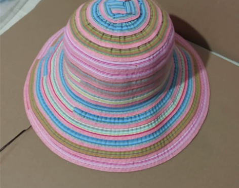 不干了清货了，全新女士布条拼接时尚洋气好看...