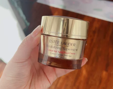 雅诗兰黛智妍面霜……瓶 50包邮，偏远地区...