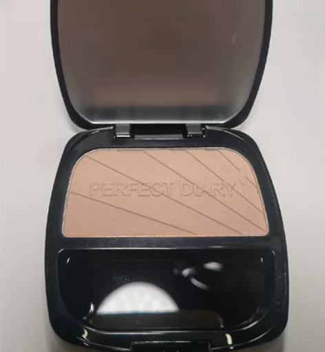 完美日记03修容粉饼 全新，镜子膜都没揭掉...