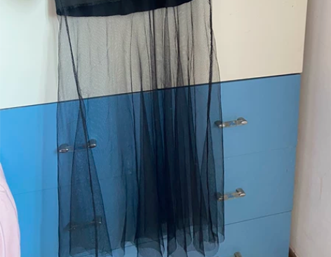 底下搭牛仔裤穿 10米 不退不换 可跟所有...