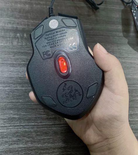 AOC3键游戏鼠标有线静音宏定义编程电竞机...