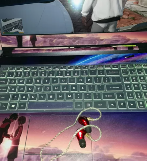 神州战神Z8 I7，10代 2060显卡，...