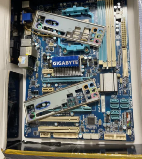 AMD主板  AM3接口 50一张，20张...