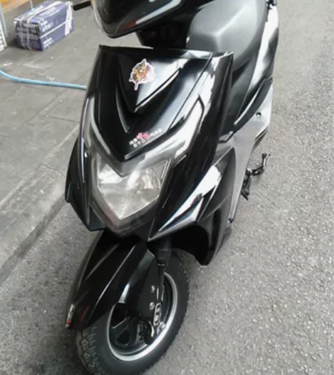 60伏坤豪换电电动车，车况全好，真空轮胎带...