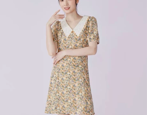 Roem夏季甜美显瘦短袖连衣裙碎花法式裙淑...