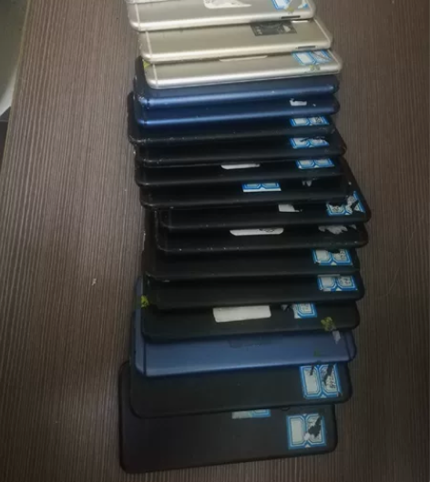 麦芒6 ，4+64 （18台），基本都是原...