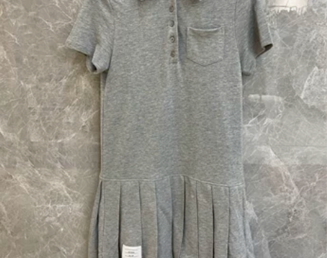 小众设计 极简学院风经典Polo领 单口袋...