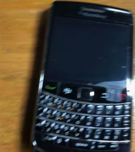 BlackBerry黑莓blod 9700...