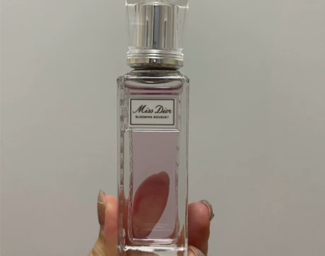 迪奥花漾滚珠香水20ml 余量如图  闲置...