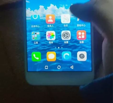 海信H10，4+64配置，高通骁龙处理器。...