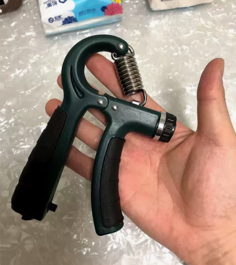 【出售闲置】专业握力器成人练手男士健身器材...