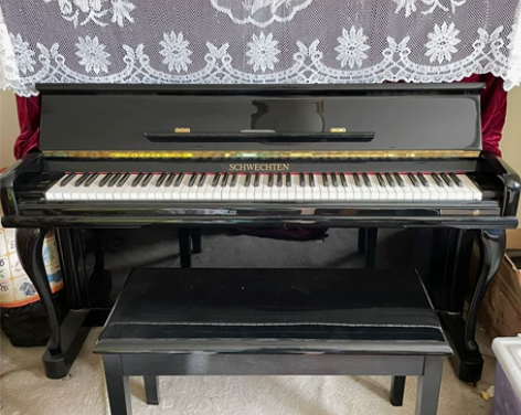 SCHWECHTEN钢琴 送节拍器 钢琴需...