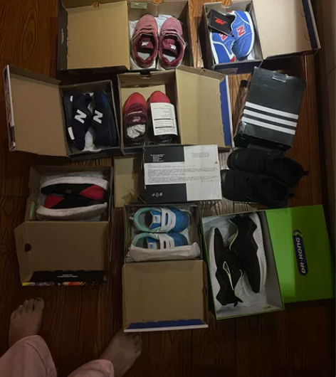 一堆儿子穿过的的鞋子，孩子的鞋子基本都只穿...