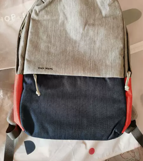 全新包邮！ 天王手表双肩背包 书包  全新...