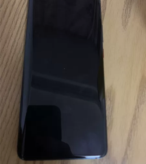 华为mate20pro，翡冷翠。8g+128g，最近在售后更...