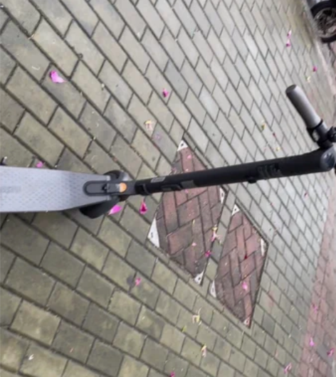 Ninebot九号电动滑板车成人便携可折叠...