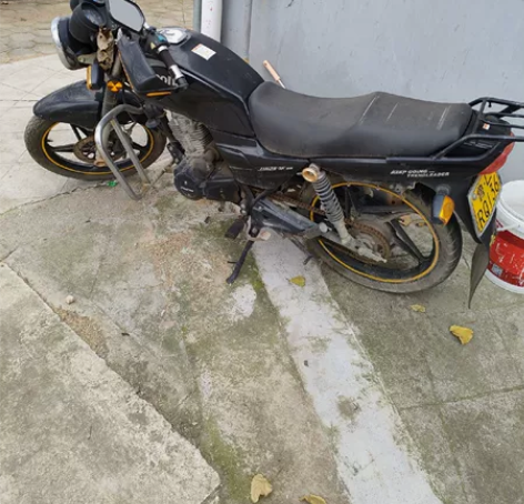 豪爵摩托车一辆，跑外卖骑的，现在骑不着，转...