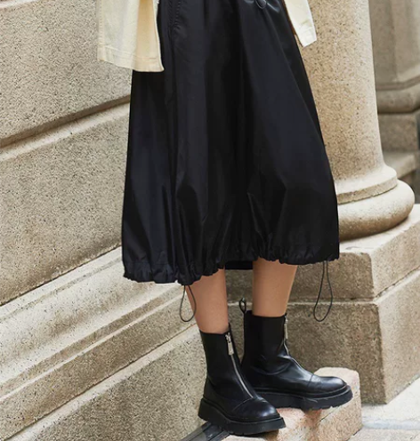 【爆款补单】MOCO21新品MC章仔运动风...