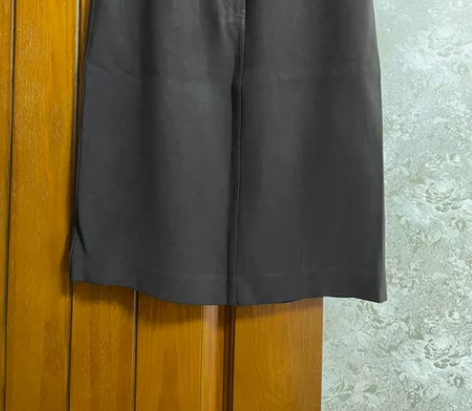 中裙，尺码36，适合夏季穿 感兴趣的话点“...