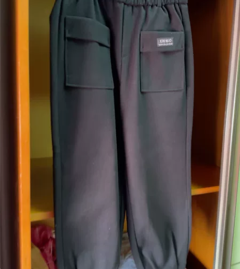 黑色休闲裤 一百元五件包邮 很厚 冬天穿 ...