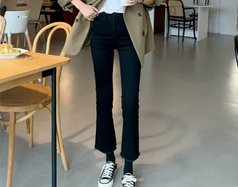 布琳家黑色微喇牛仔裤女2022年春新款高腰...