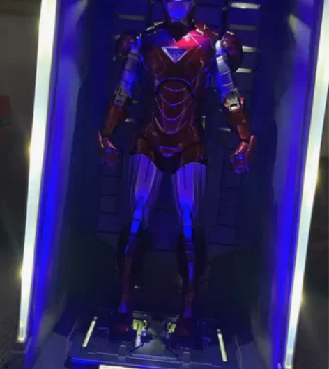 中动玩具正版漫威十周年纪念版钢铁侠全息格纳...