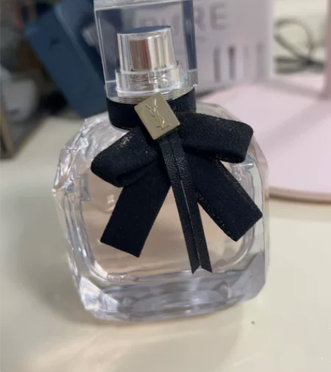 圣罗兰反转巴黎香水，余量如图，专柜购入，保...