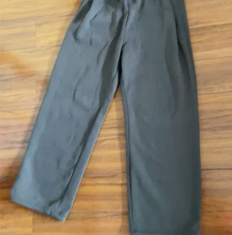 加绒裤子全新出m 感兴趣的话点“我想要”和...