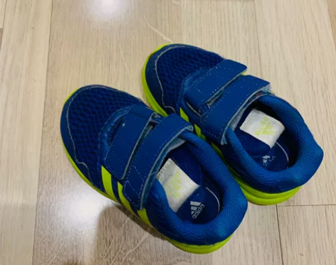 转宝宝阿迪6k 运动鞋 成色见图 感兴趣的...